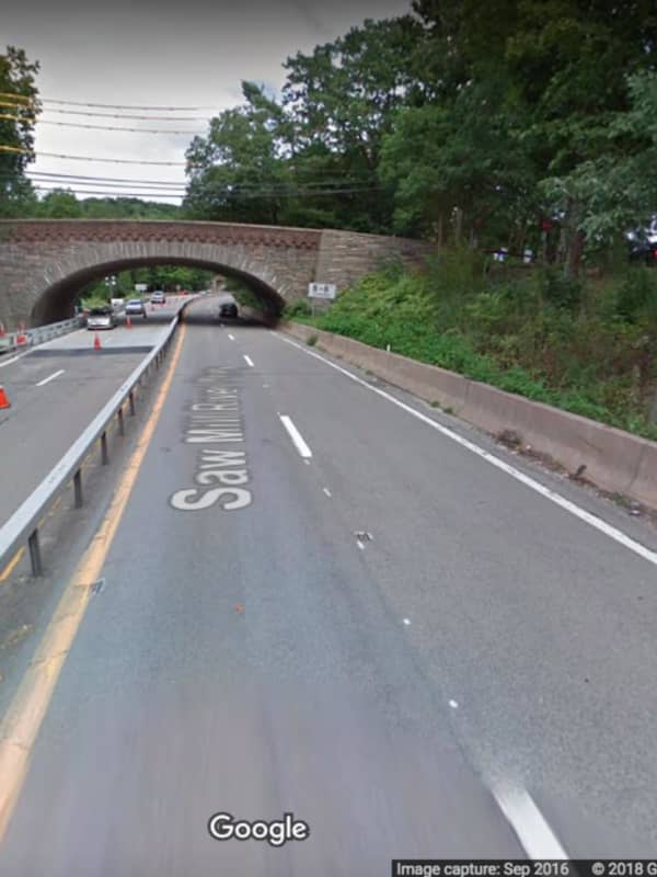 Box Truck Strikes Bridge On Saw Mill River Parkway In Mount Pleasant