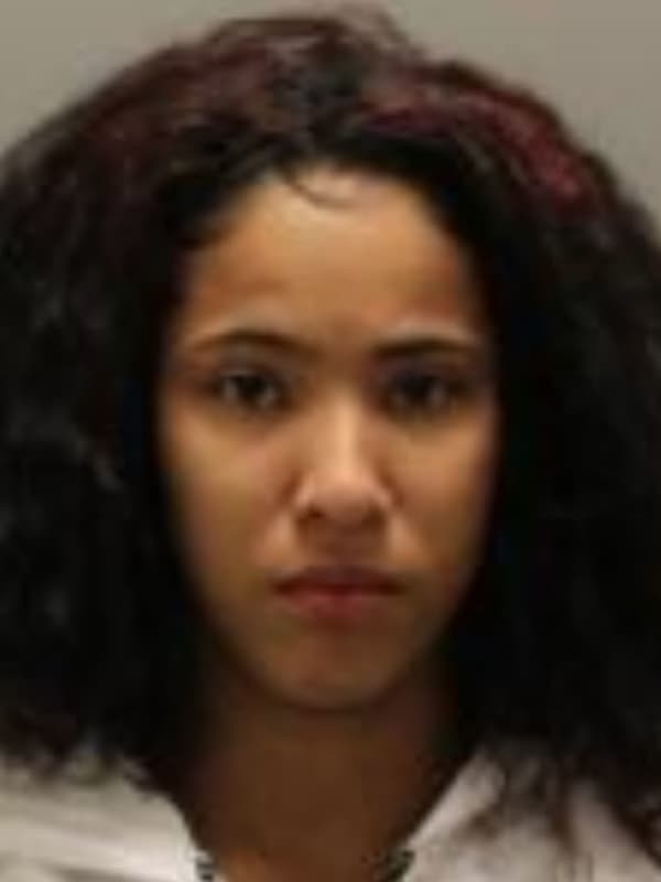 Woman Caught With Liquid Codeine, Fake License In I-87 Stop In Woodbury
