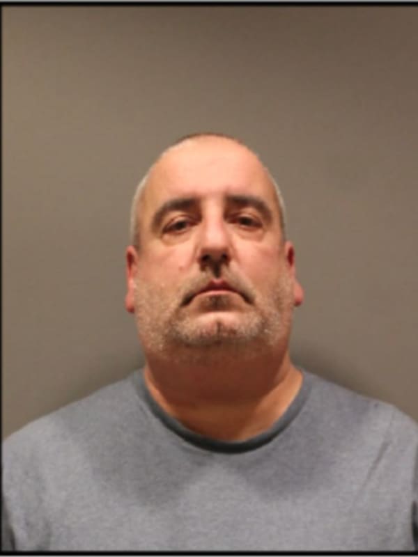 Man Arrested In Fairfield After Threatening To Kill Girlfriend, Cat, Police Say