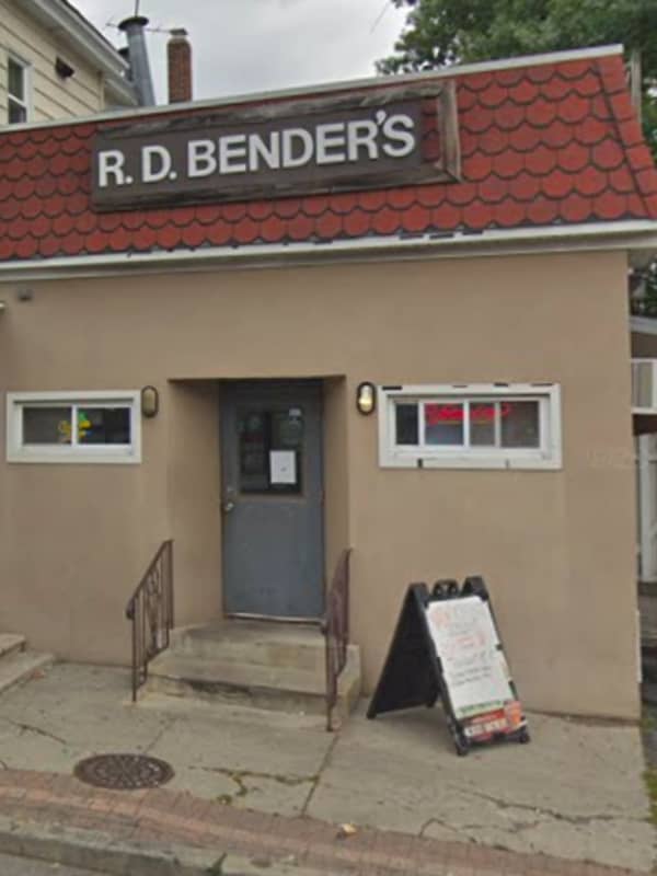 Hawthorne's R.D. Bender's To Close