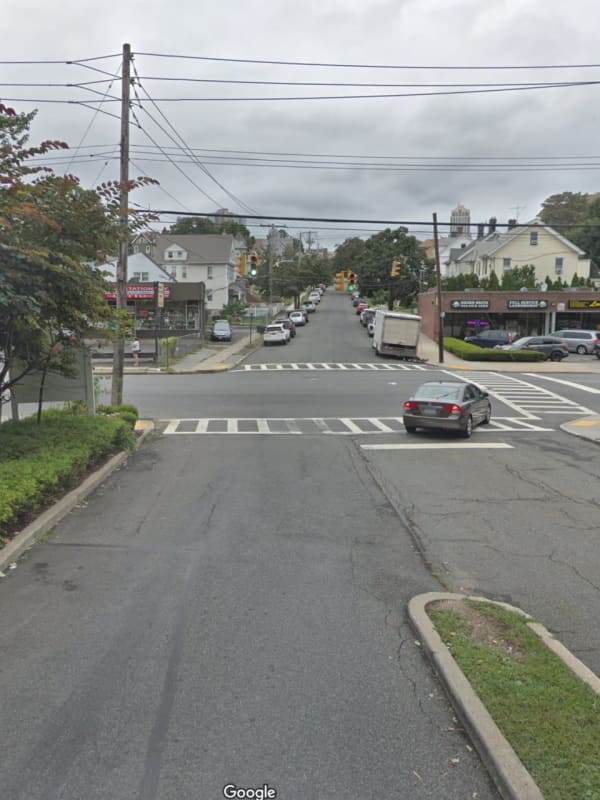 Driver Charged With DWI After Hitting Bicyclist In New Rochelle