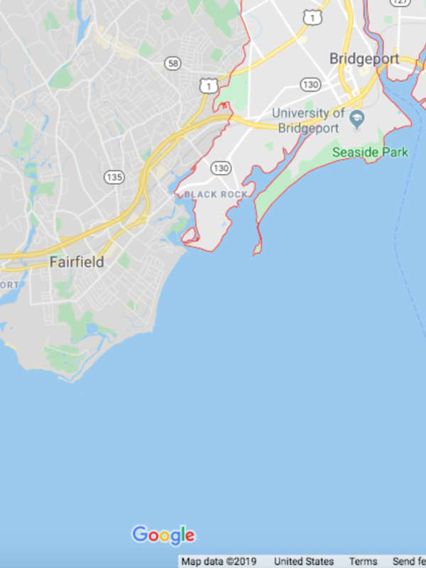 One Dead, Three Hospitalized After Boat Overturns In Long Island Sound