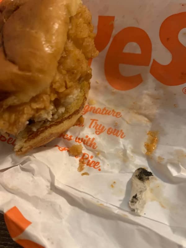 Man Says He Found Joint In Chicken Sandwich At Popeye's In Manhattan