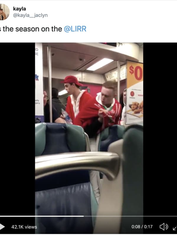 Group Of Santas Help Restrain Suspect Who Stabbed Victim On LIRR, MTA Says