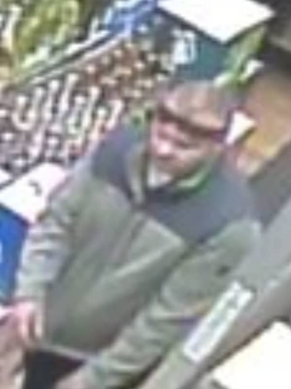 Man Wanted For Stealing From Suffolk Liquor Store