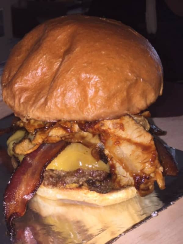 Here Are The Five Highest Rated Sullivan County Restaurants For Burgers, According To Yelp