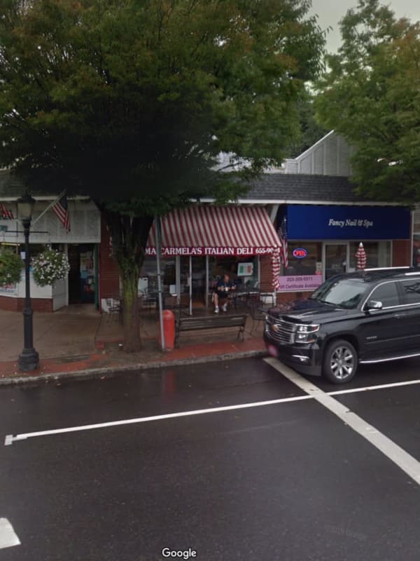 Suspect On Loose After Overnight Post Road Deli Robbery In Darien