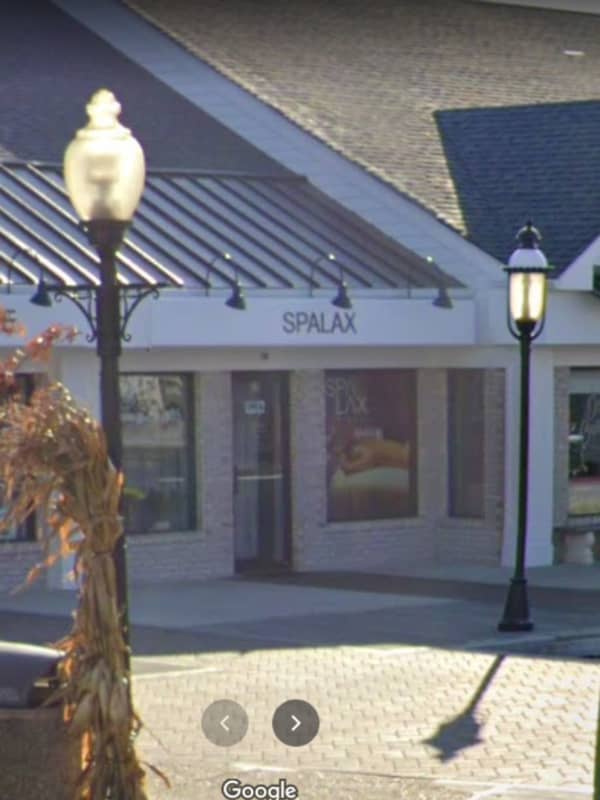 Two Charged In Long Island Massage Parlor Raid