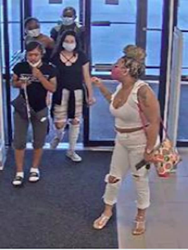 Women Wanted For Stealing $875 From Suffolk County Macy's
