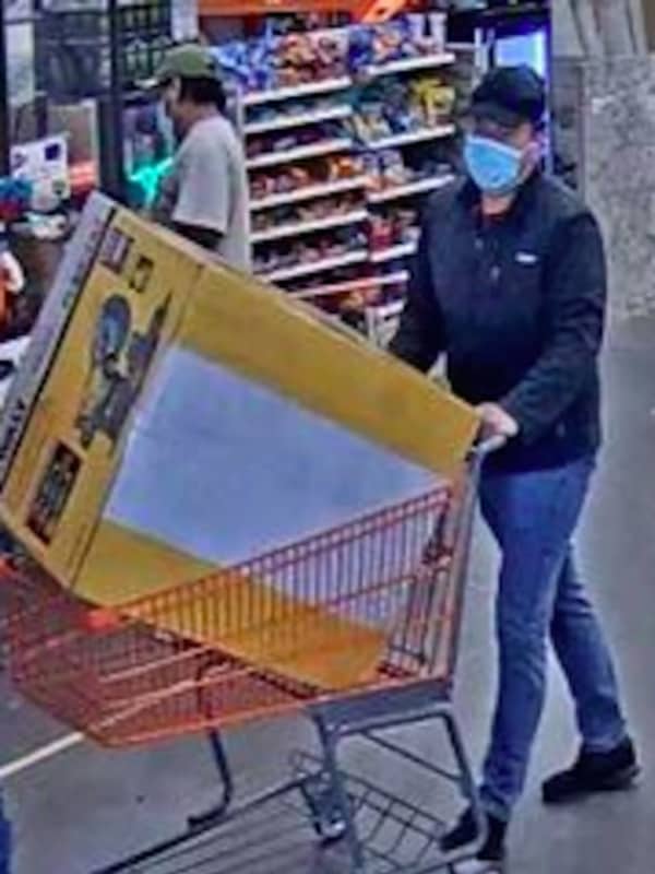 Police: Duo Wanted For Stealing $800 Item From Suffolk Home Depot