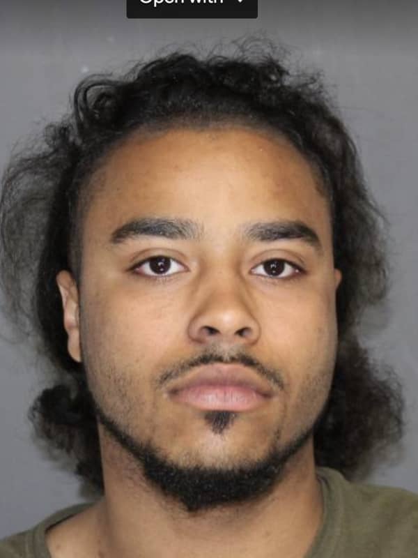 Police: Armed Teen Who Threatened Girlfriend Apprehended Following Northern Westchester Pursuit