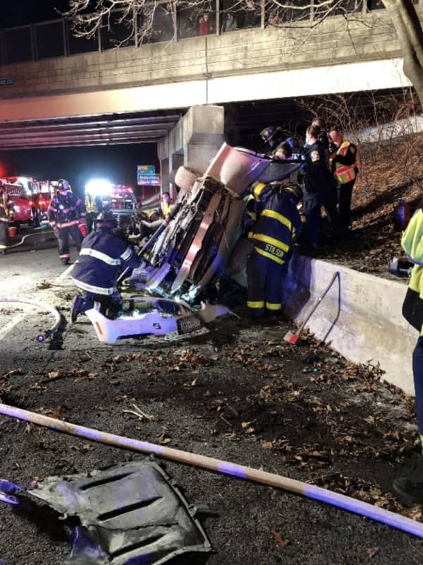 Six Hospitalized Following Two-Vehicle I-84 Crash