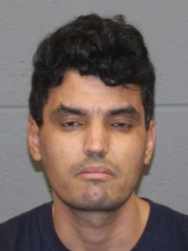 Man From Fairfield County Stabs Walmart Cashier In Head, Police Say
