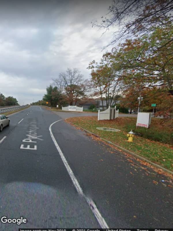 Suffolk County Woman, Age 25, Killed In Single-Vehicle Crash