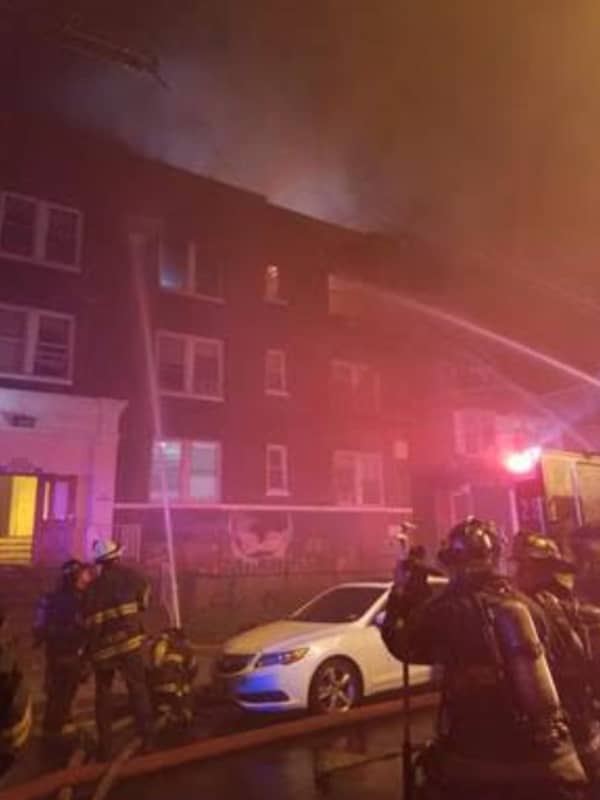 5 Firefighters Hospitalized, 18 Families Displaced In Newark Apartment Blaze