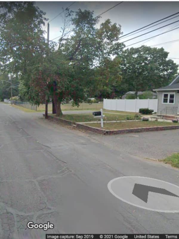 Man Shot, Killed Outside Long Island Home