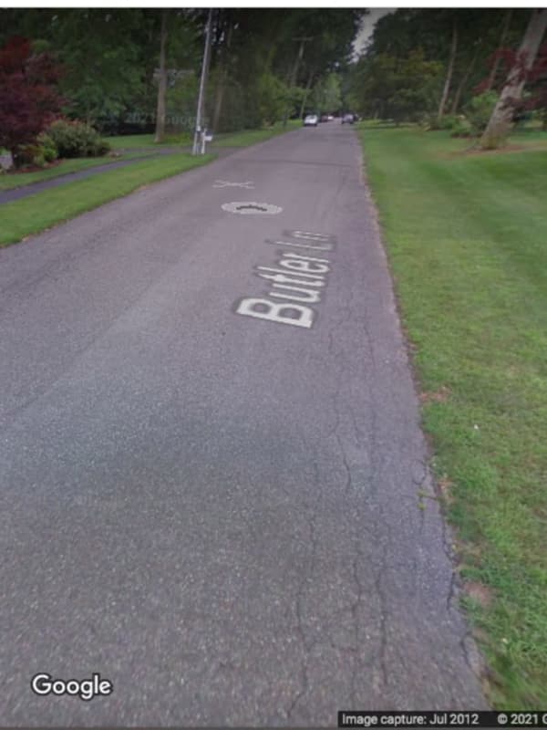 Police Warn Local Residents After Home Burglary In New Canaan