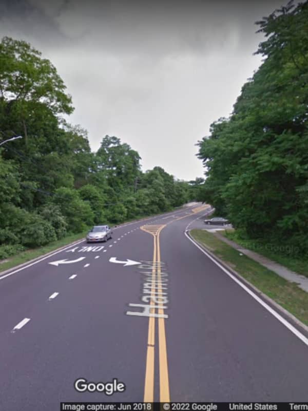 Man Killed In Single-Vehicle Suffolk County Crash