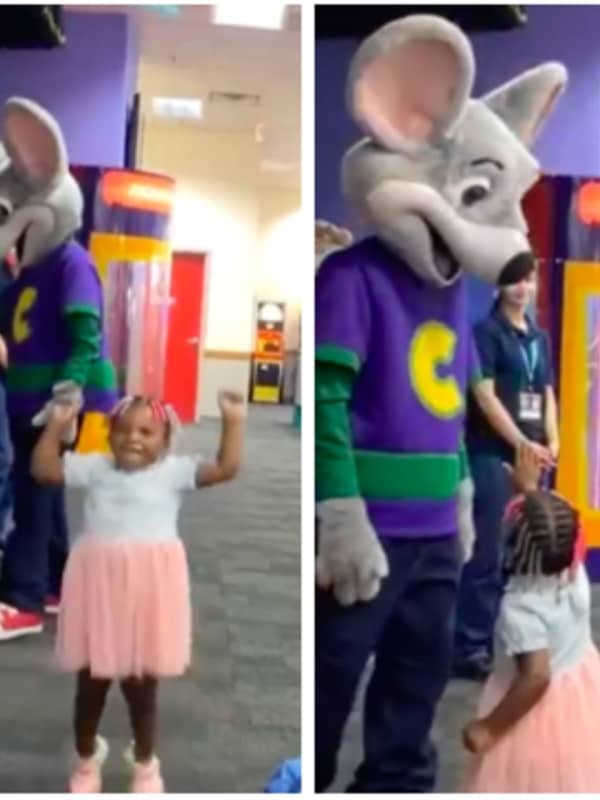 North Jersey Chuck E Cheese Mouse Accused Of Racial Discrimination In Viral Tweet