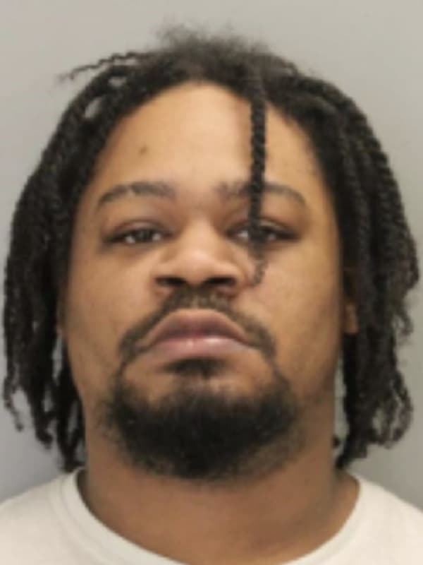 US Marshals Service, DC Police Offer 30K For Information On Wanted Murder Suspect