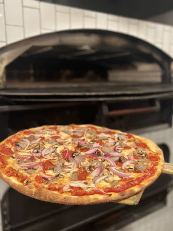 Brand-New Pizzeria Open For Business In Hudson Valley