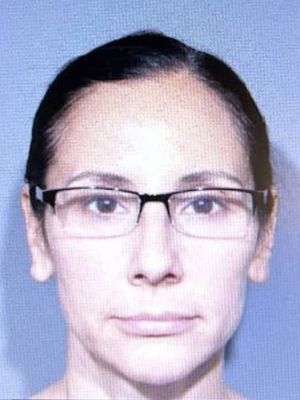 New Canaan Mom Accused Of Leaving Child Home Alone