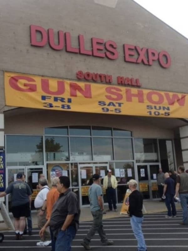 Man Shoots Himself In Foot At Virginia Gun Show, Police Say
