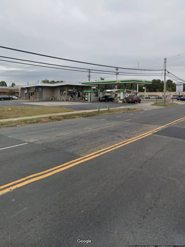 Shooting Suspect On The Loose In Maryland Following Murder At Maryland Gas Station: Police