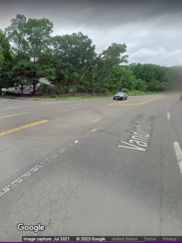 Fatal Crash: 58-Year-Old Long Island Man ID'd After Pickup Track Slams Into Tree