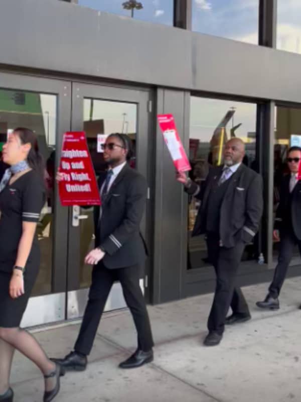 United Flight Attendants Picket At Newark Airport: 'Our Job Is Not To Run This Airline'