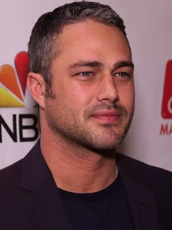 'Chicago Fire' Star Taylor Kinney Spotted With GF At PA Restaurant