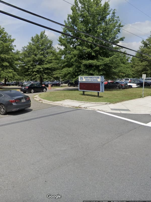 Teen Boy Shot Near High School In Maryland: Police (DEVELOPING)
