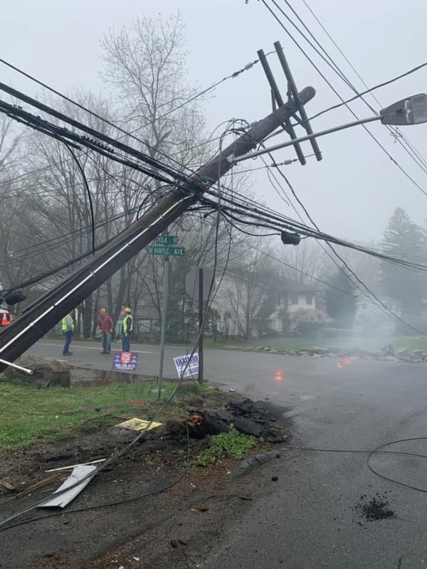 Crash Involving Utility Pole Closes Rockland County Roadways