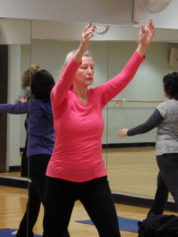 Support Connection Offering Yoga In Yorktown