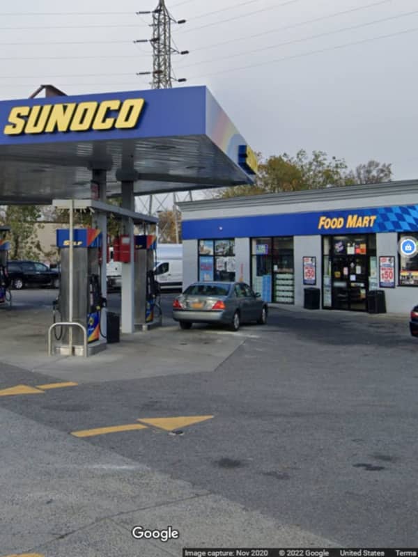 Man Armed With Broken Bottle Robs Long Island Gas Station Employee, Police Say