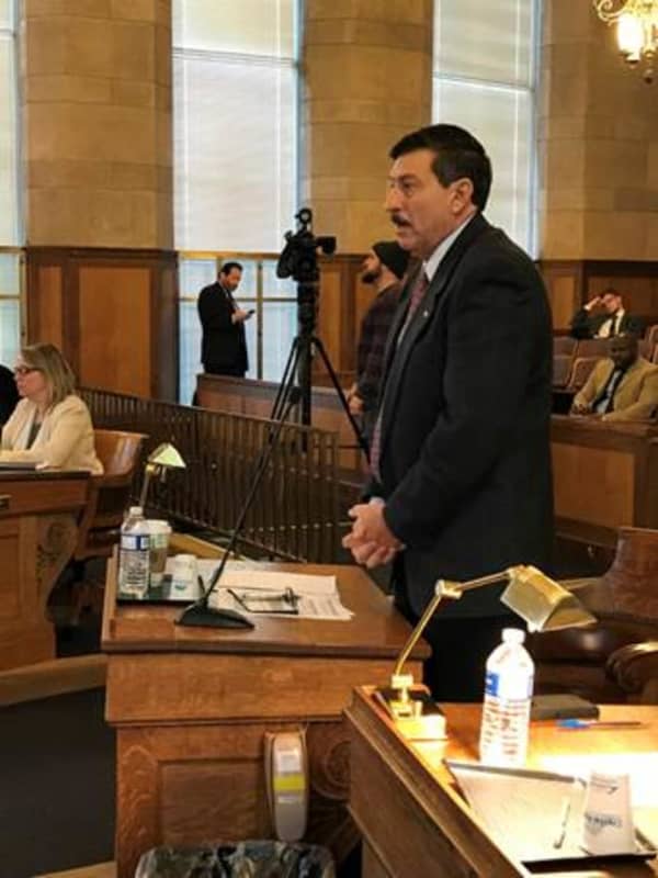County Legislators Approve 'Ban The Box' Legislation Protecting Workers With Criminal Past