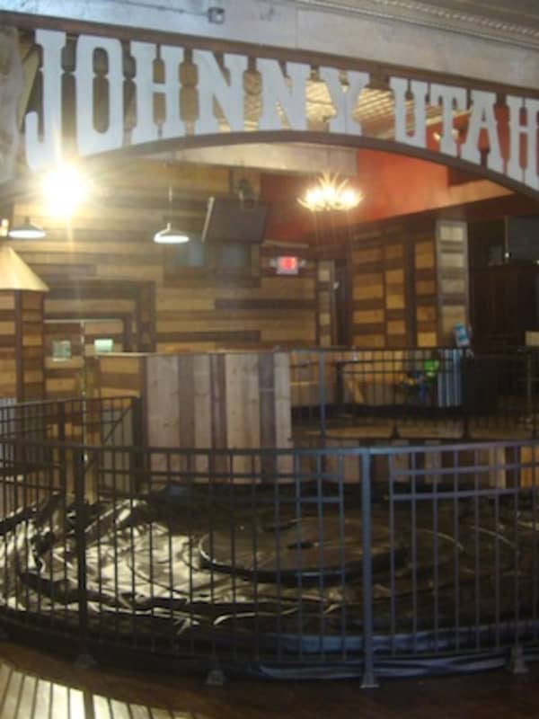 South Norwalk Bar Closed After 100-Plus Busted For Underage Drinking