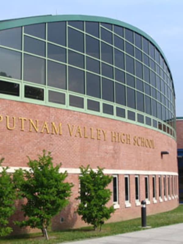 Putnam Valley HS Student Makes Threat On Social Media