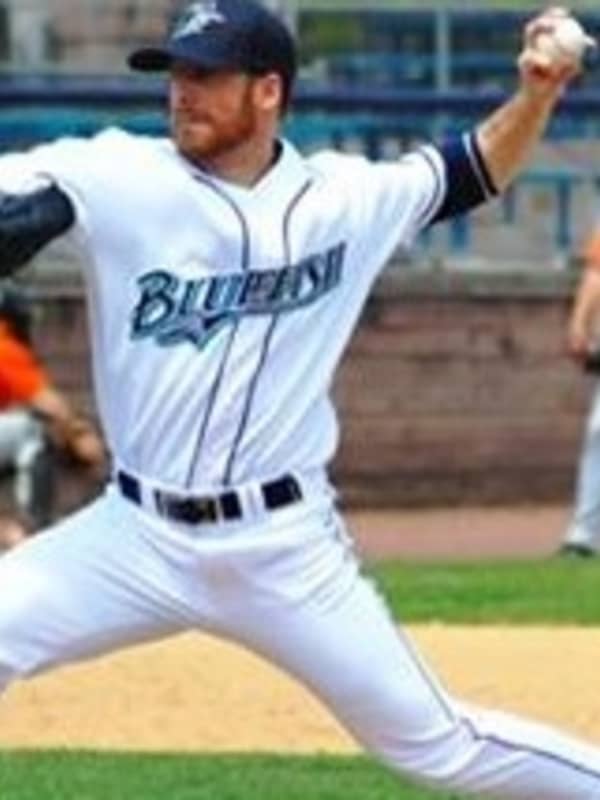 Norwalk Pitcher Iannazzo Re-Signs With Bridgeport Bluefish