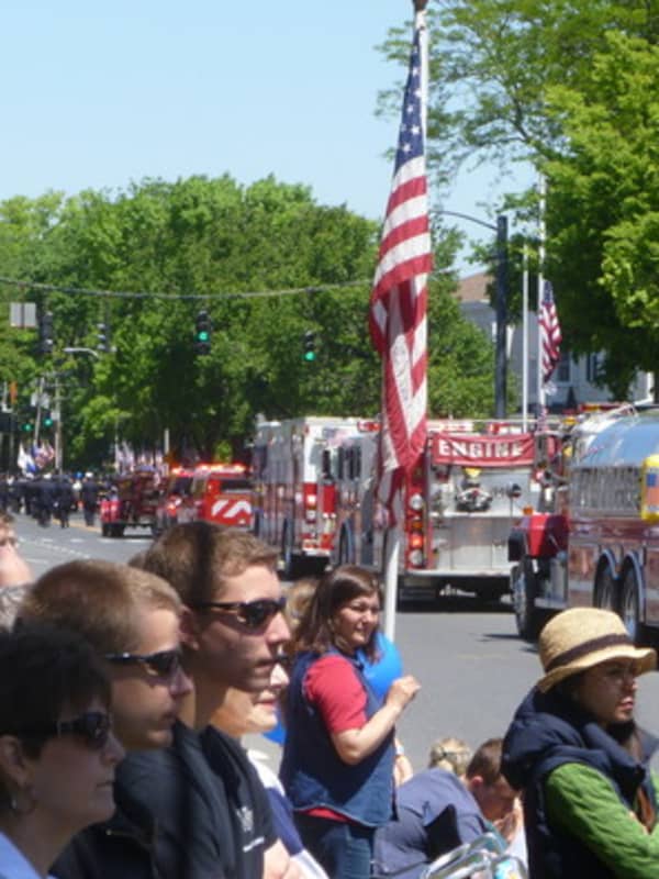 Ridgefield Cancels Memorial Day Parade Due To Rain