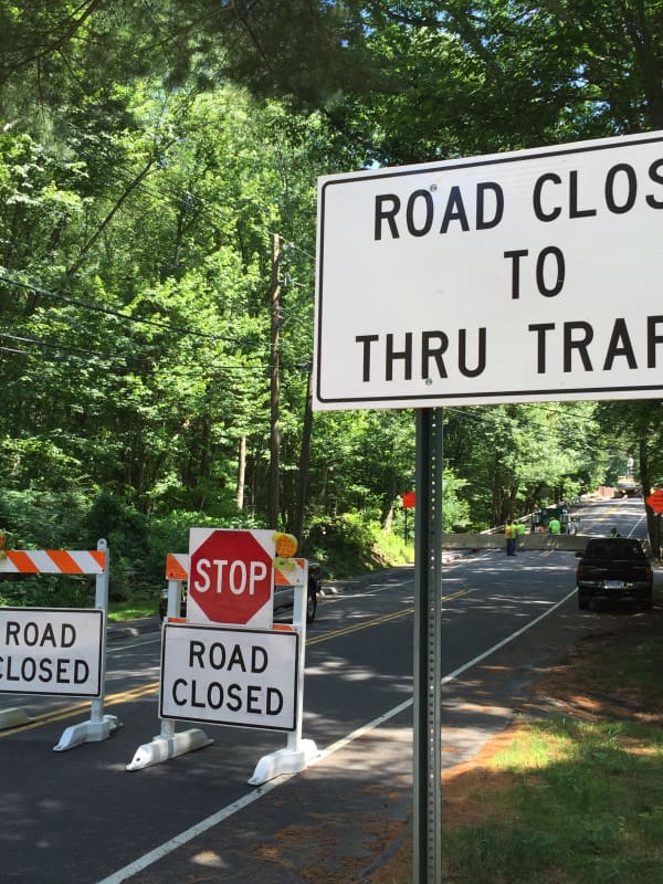 Darien Intersection Closed Monday For Water Main Installation
