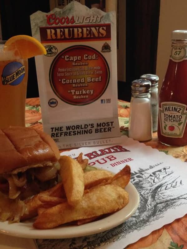 North Salem's Blazer Pub Vies For 'Perfect Patty' In DVlicious Contest
