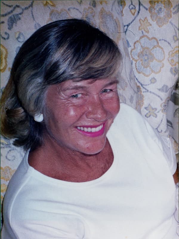 Sally Ann Johnson Rollins, 82, Of Mamaroneck