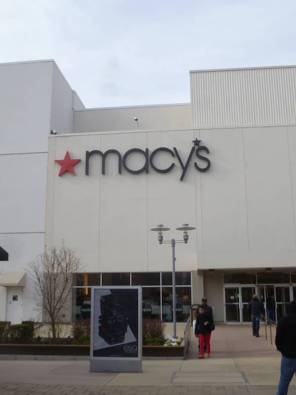 Macy's To Close Seven Stores, Cut 5,000 Jobs