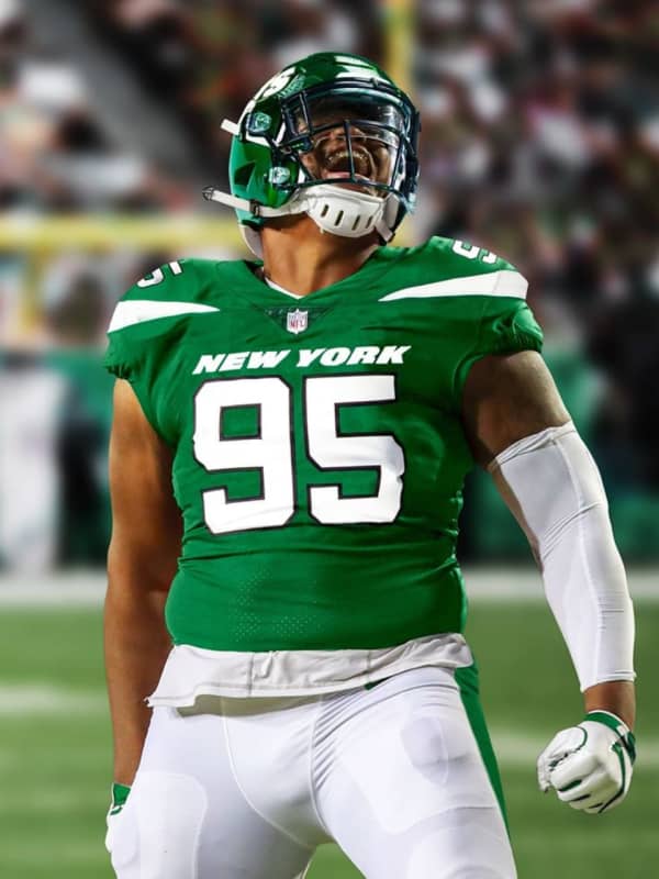Jets' Quinnen Williams Arrested For Carrying Gun At LaGuardia Airport