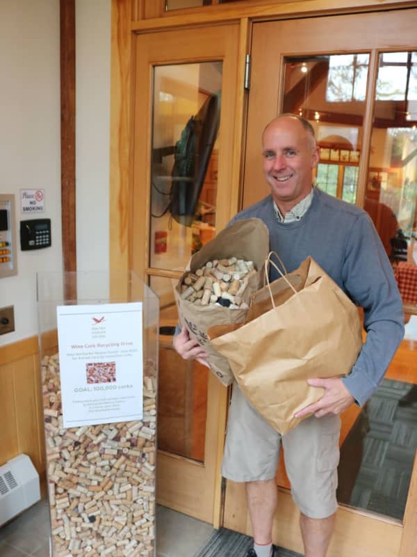 Save Your Corks This Holiday Season To Help The Darien Nature Center