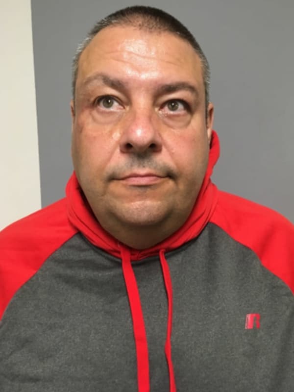 Paramus Man Charged With Taking Upskirt Photos Of High School Girls At Route 17 Starbucks