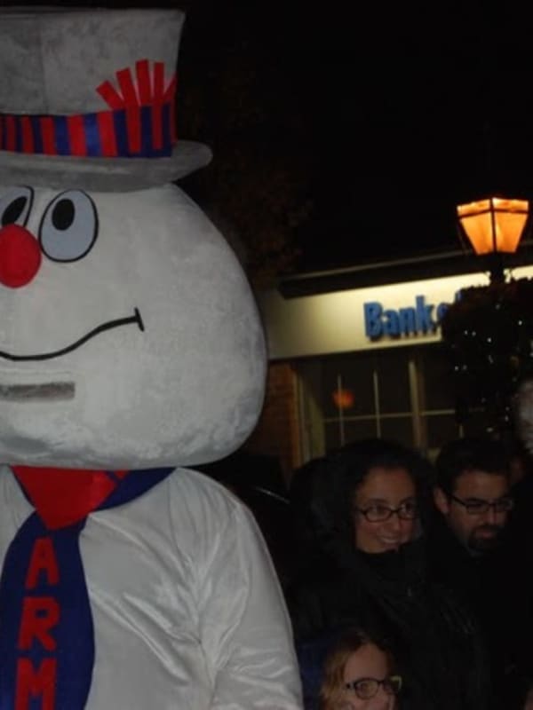 Frosty The Snowman Comes Home To Armonk