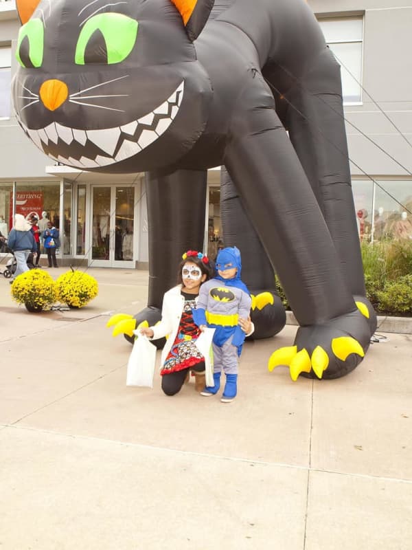 Halloween Spooktacular Draws 2,000 To Yonkers Shopping Center