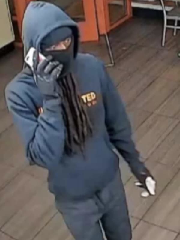 Baltimore Police Release Images Of Subway Restaurant Robbery Suspect